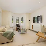 In Near Golf And Apartamento *