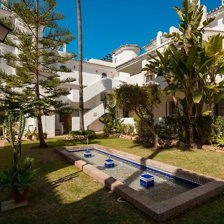 In Near Golf And 马尔韦利亚