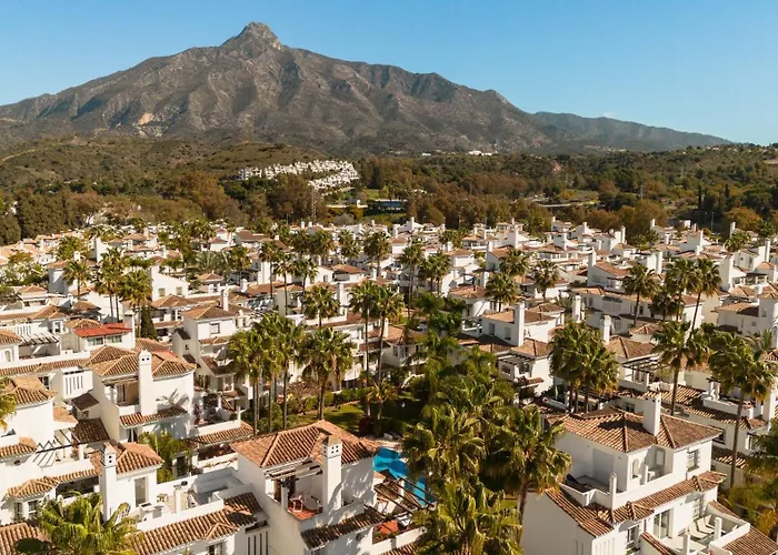 Apartament In Near Golf And Marbella