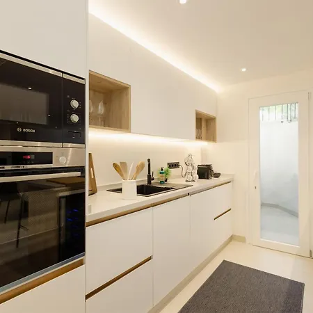 Apartment In Near Golf And *