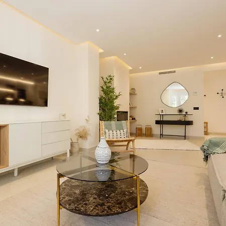 Apartment In Near Golf And Marbella